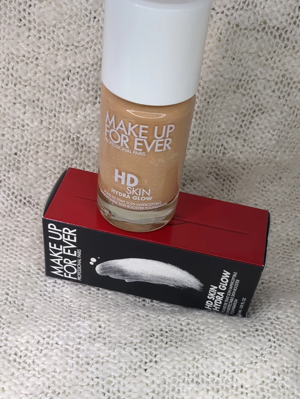 Makeup Forever HD Skin Hydra Glow Foundation in 2Y36(Warm Honey), 30ml/1.01fl oz